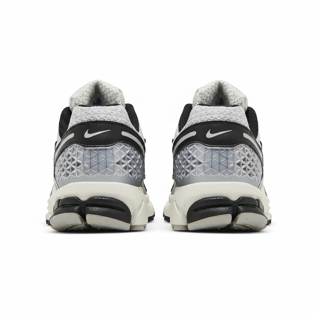 Wmns Air Zoom Vomero 5 'Photon Dust Black'