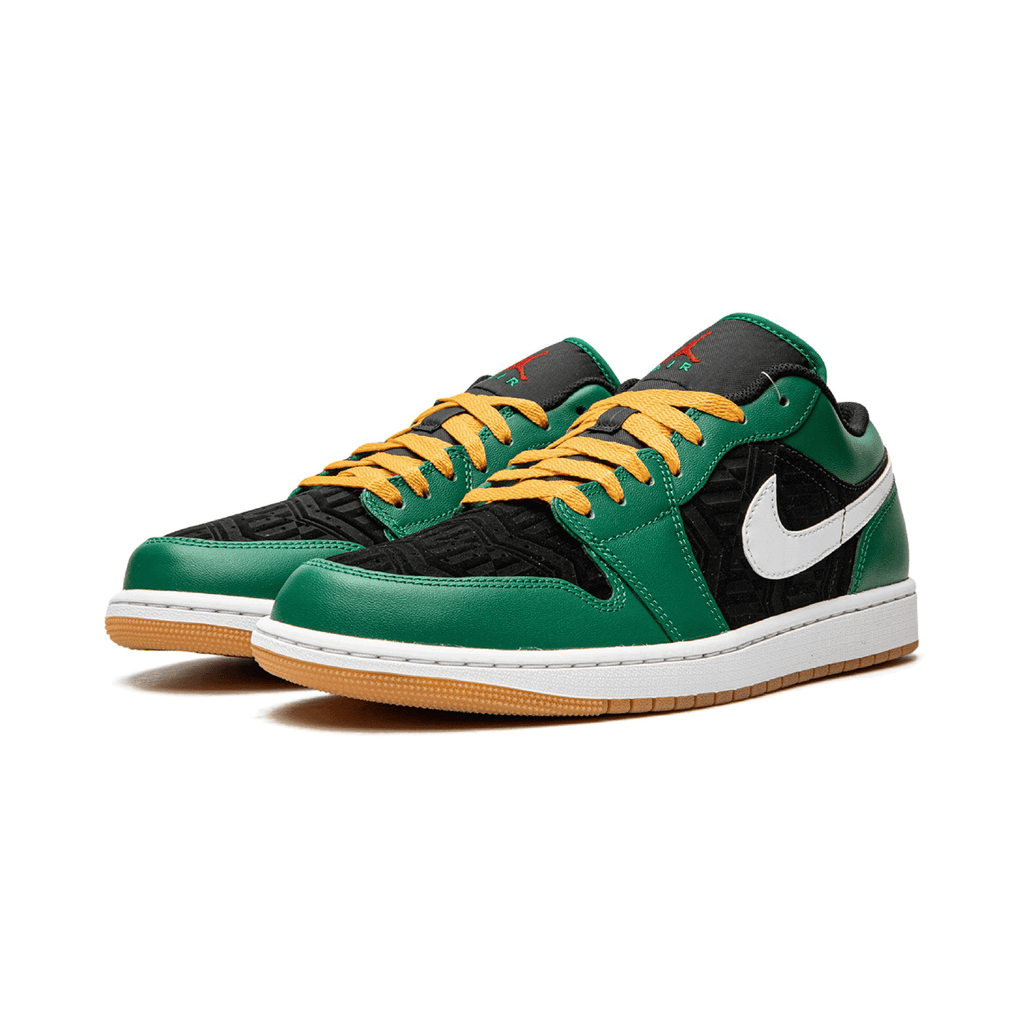 AIR JORDAN 1 LOW SE "Holiday Special - Malachite Green"