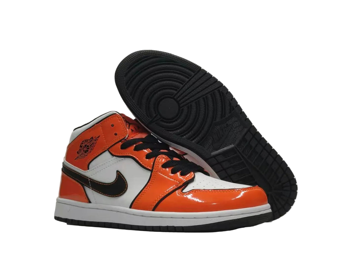 Air Jordan 1 Mid SE 'Turf Orange'
