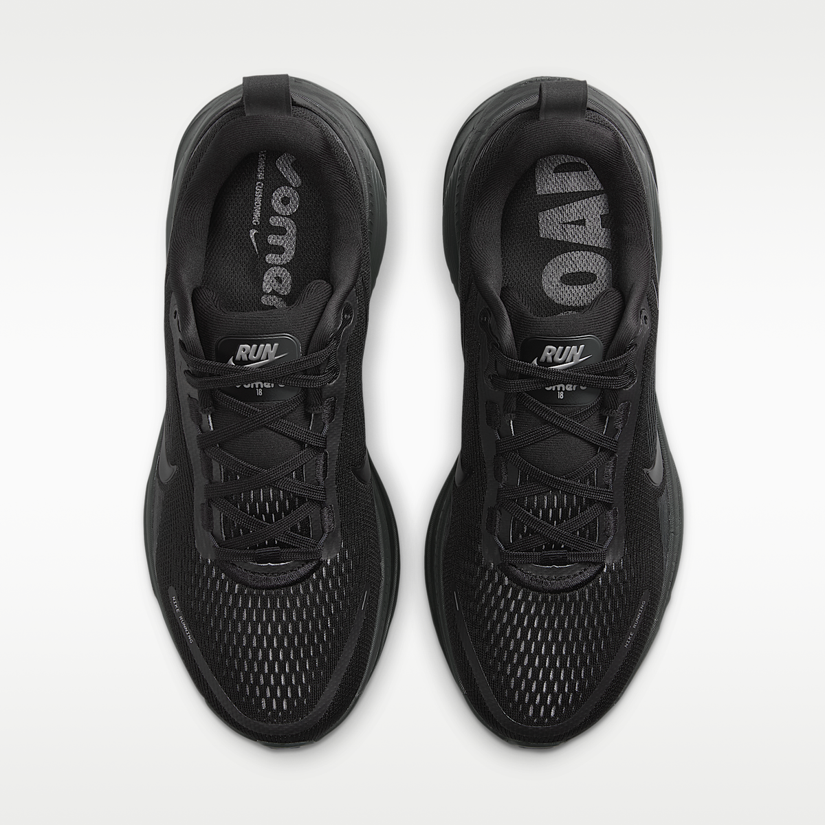 Zoom Vomero 18 'Triple Black'