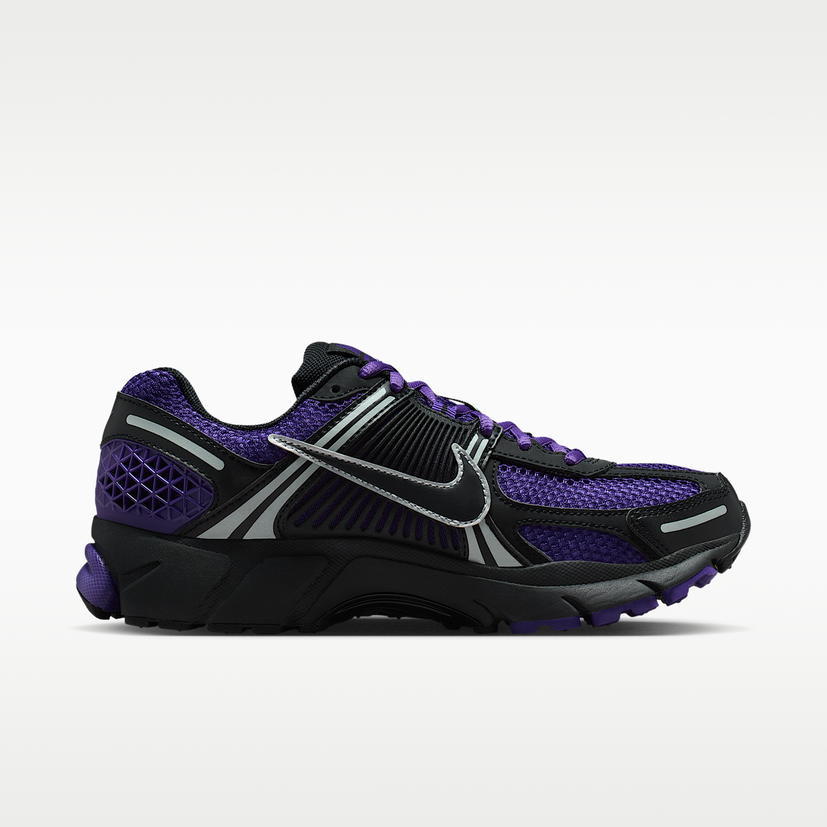 Zoom Vomero 5 Black Vivid Purple